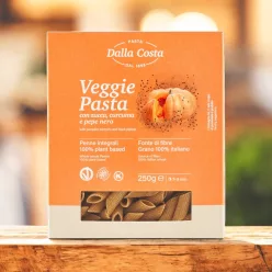   Dalla Costa Veggie Pasta – Teljes Kiőrlésű Penne Sütőtökkel és Kurkumával (250g)